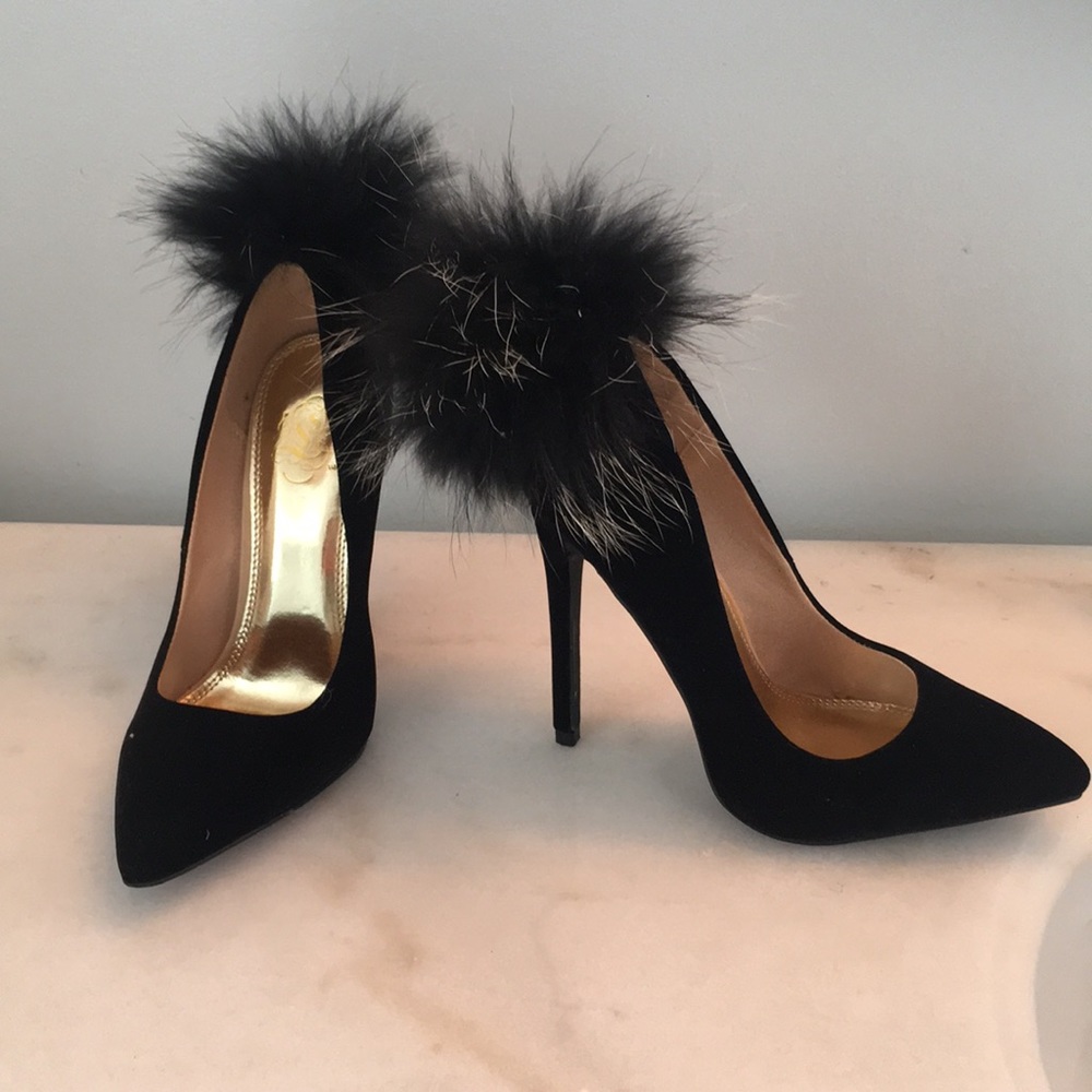 Black velvet pumps high heels size 6